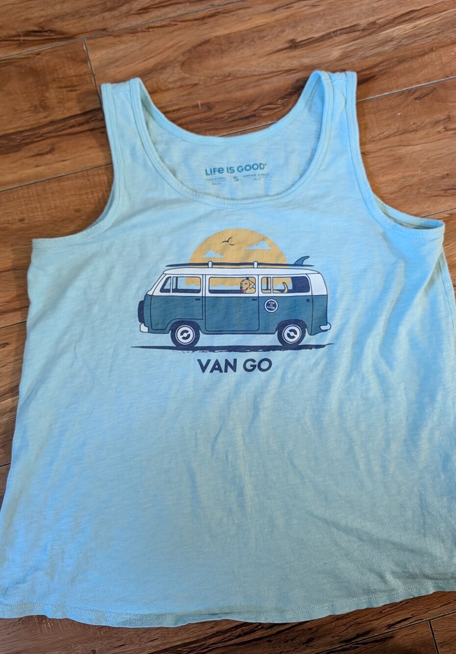 2 Life Is Good Women's Tank Tops VW Bus Flower Child Small Medium - Picture 2 of 4